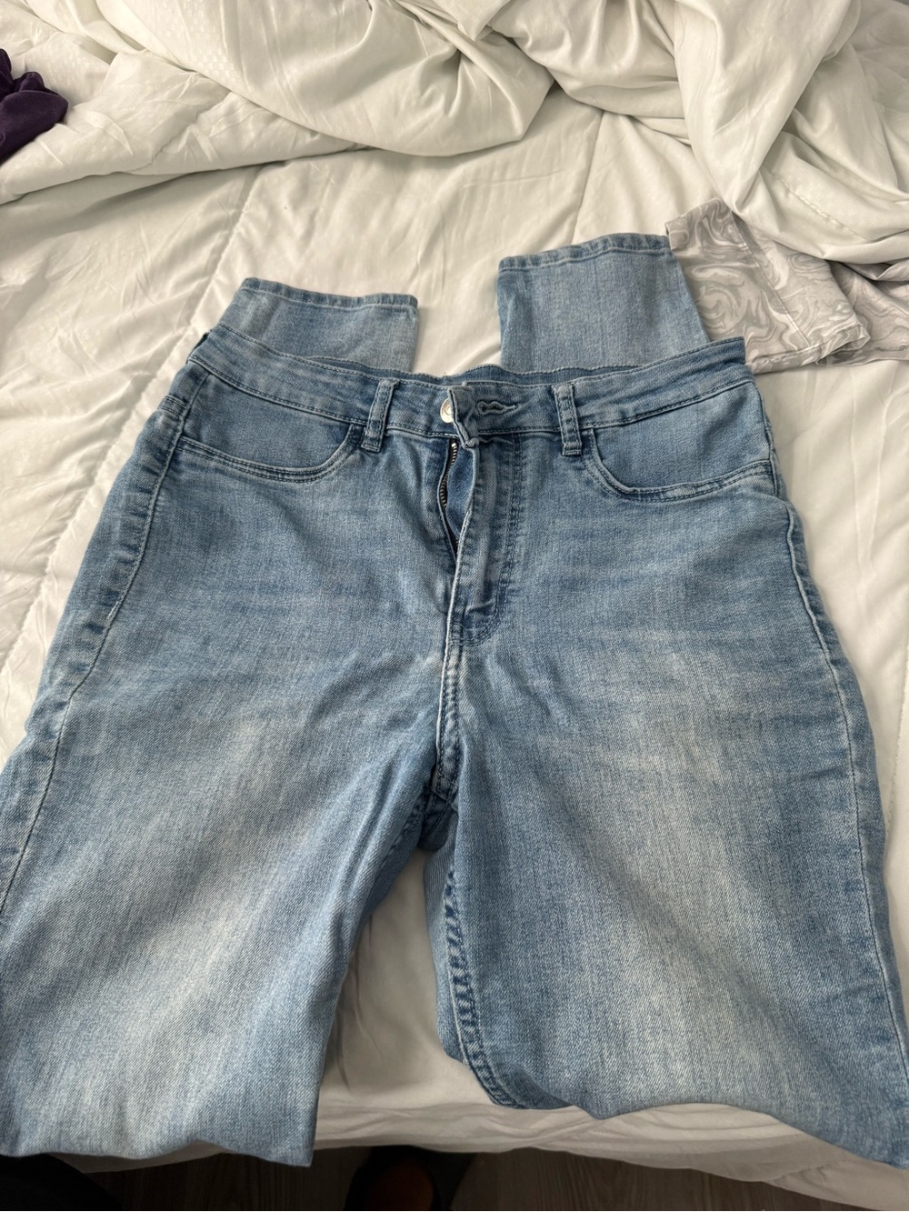 H&M Light Blue High-Rise Women’s Jeans